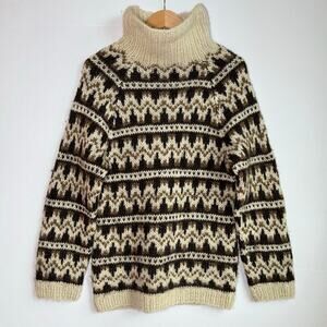 Vintage 70s Icelandic wool turtleneck sweater small brown Neutral Scandi